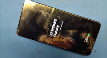 Naprawa stłuczonego wyświetlacza w Samsung Galaxy A32 5G (SM-A326)